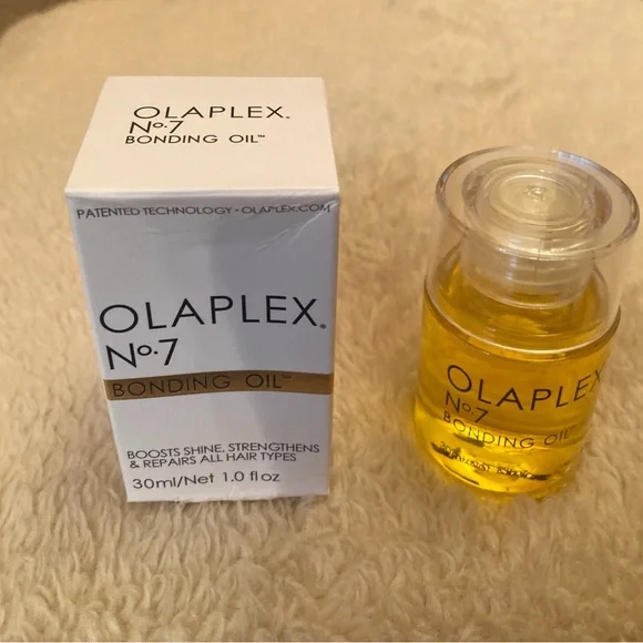 OLAPLEX No. 7 Bonding Frizz Reduction & Heat Protectant Hair Oil - Picture 5 of 5
